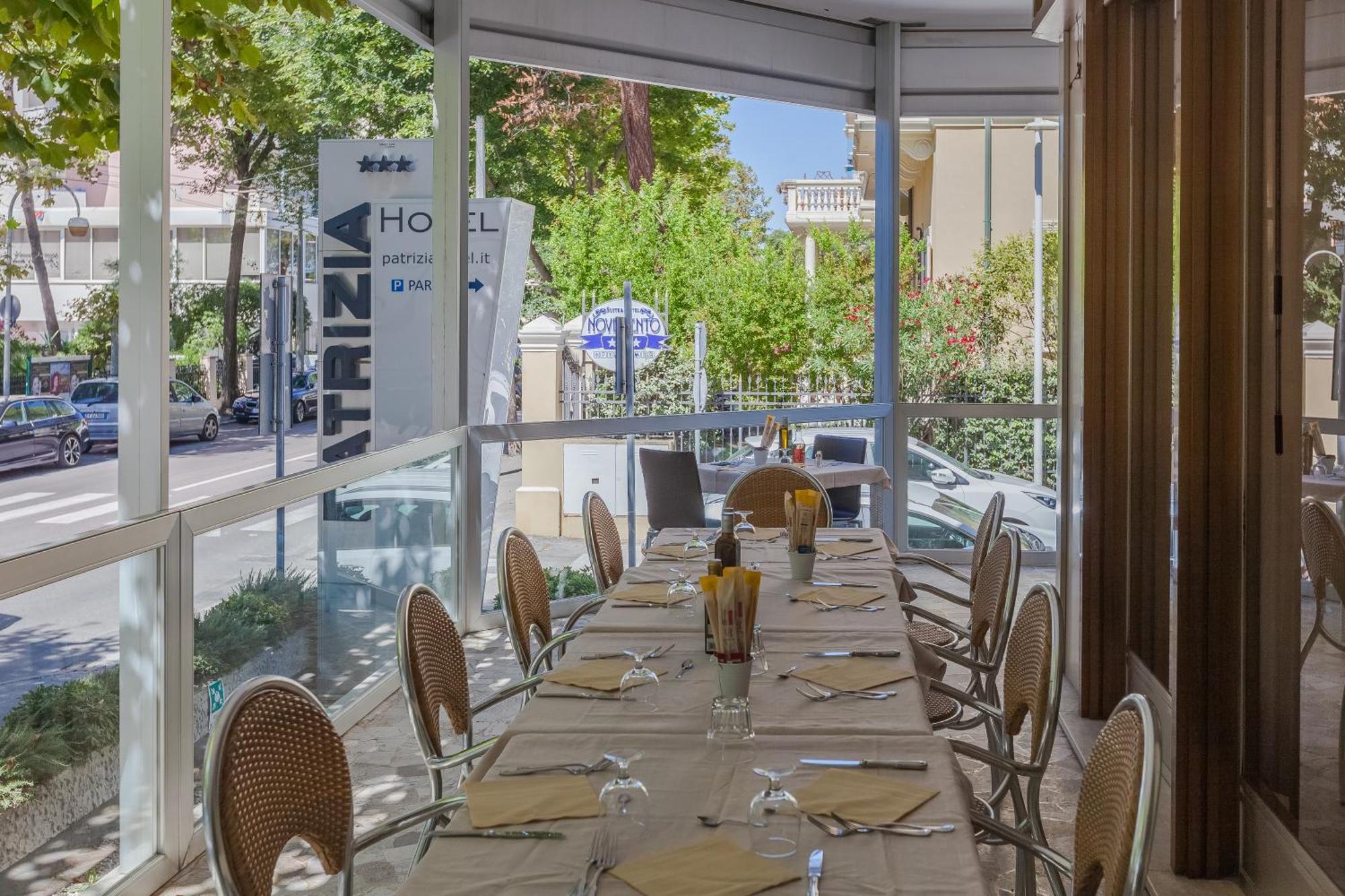 ריצ'יונה Hotel Patrizia מראה חיצוני תמונה